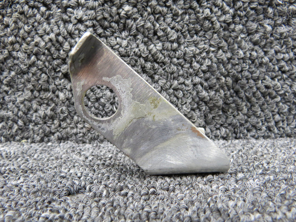 1241057-2 Cessna 210 Main Gear Switch Bracket RH