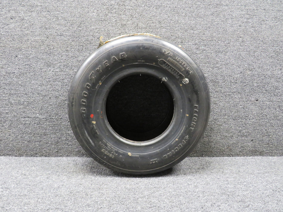 185F81-1 Goodyear Flight Special II 10x5.5 8 Ply Tire (New Old Stock)