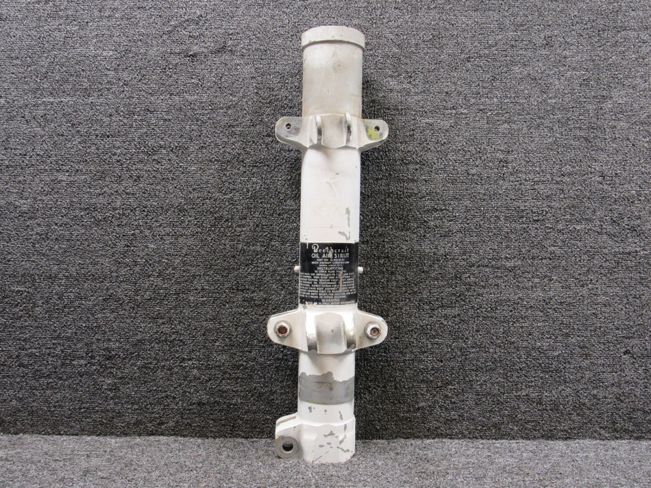 35-815246-7 Beechcraft Main Gear Cylinder RH