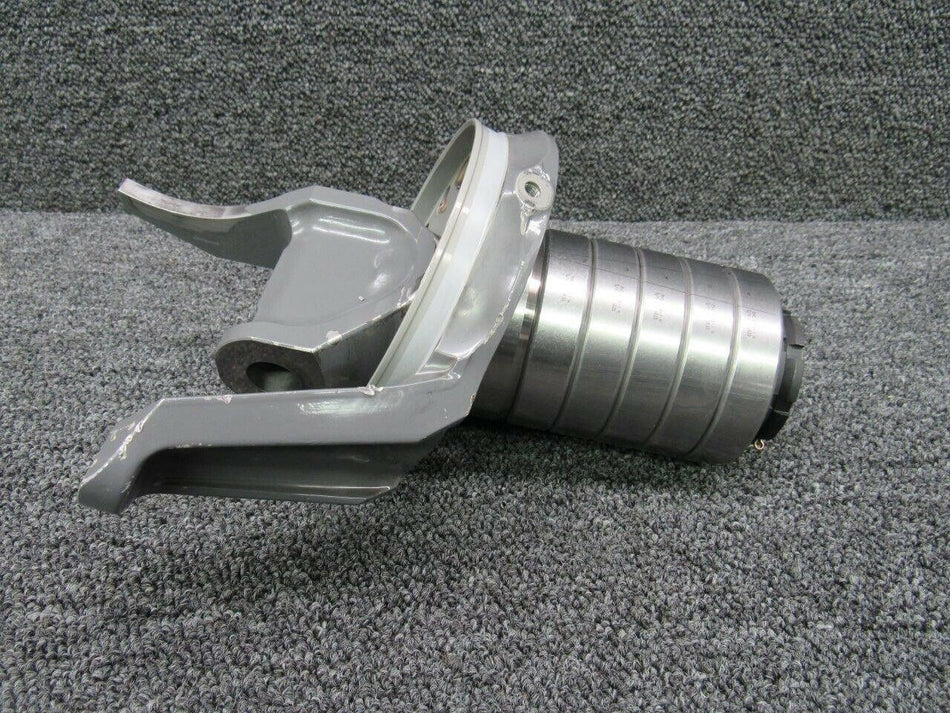 C005-14 / C158-1 Robinson R44II Spindle Assembly Propeller