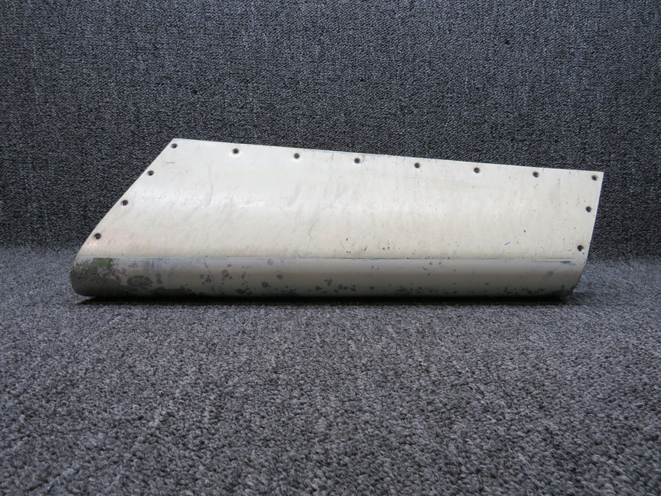 40626-001 Piper PA-31T Leading Edge Access Panel RH (Colored) (C20)