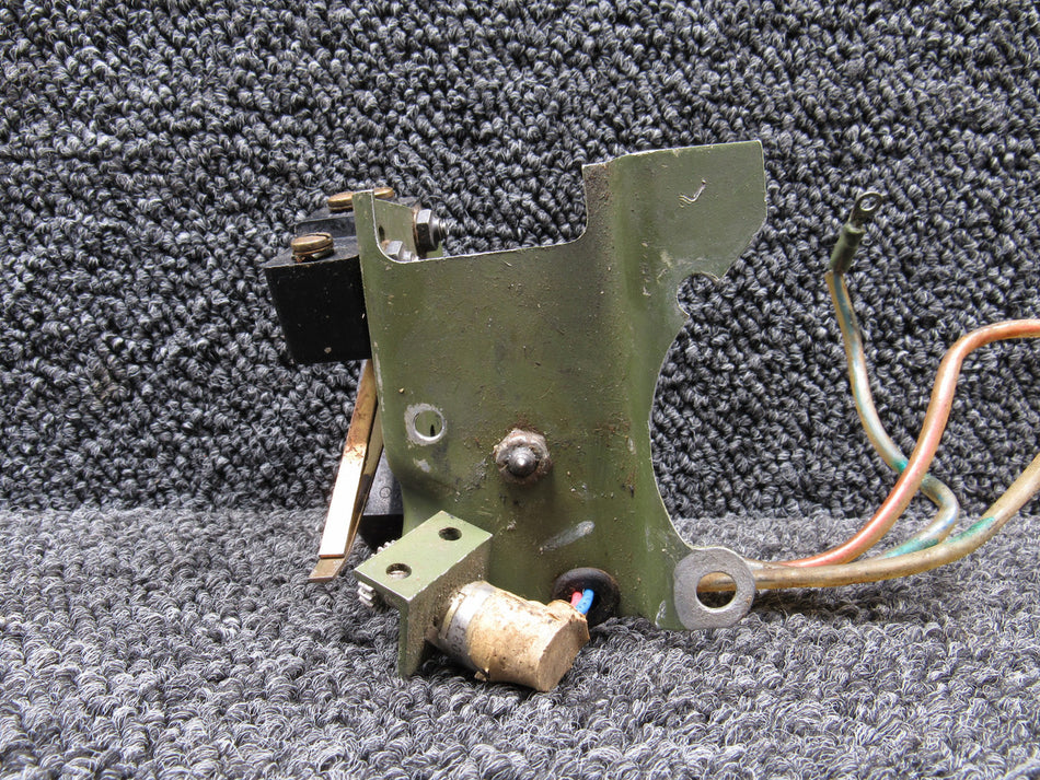 5115252-4 Cessna 421B Flap Actuator and Reduction Unit Switch Assy with Resistor