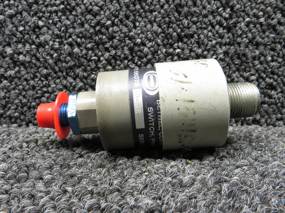 6607A3-42 Consolidated Controls Pressure Switch Assembly