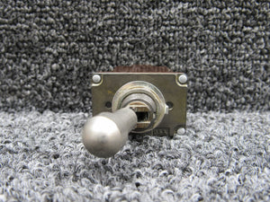 8504K17 (Alt: MS24659-31M) Cutler-Hammer Toggle Switch