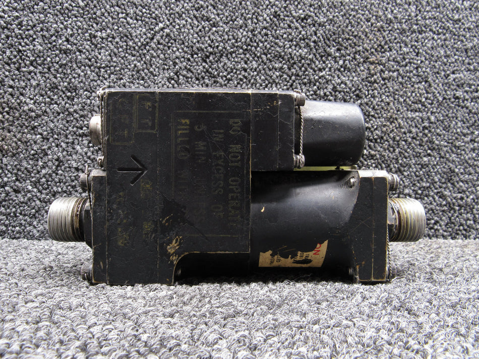 8TJ61GAX2 General Electric Rate of Flow Transmitter with Bracket (115V)