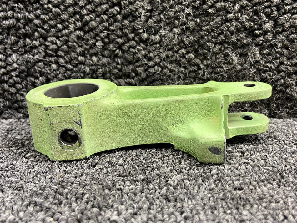 002-524012-3 Beechcraft A36 Outboard Pilot Rudder Pedal Control Arm