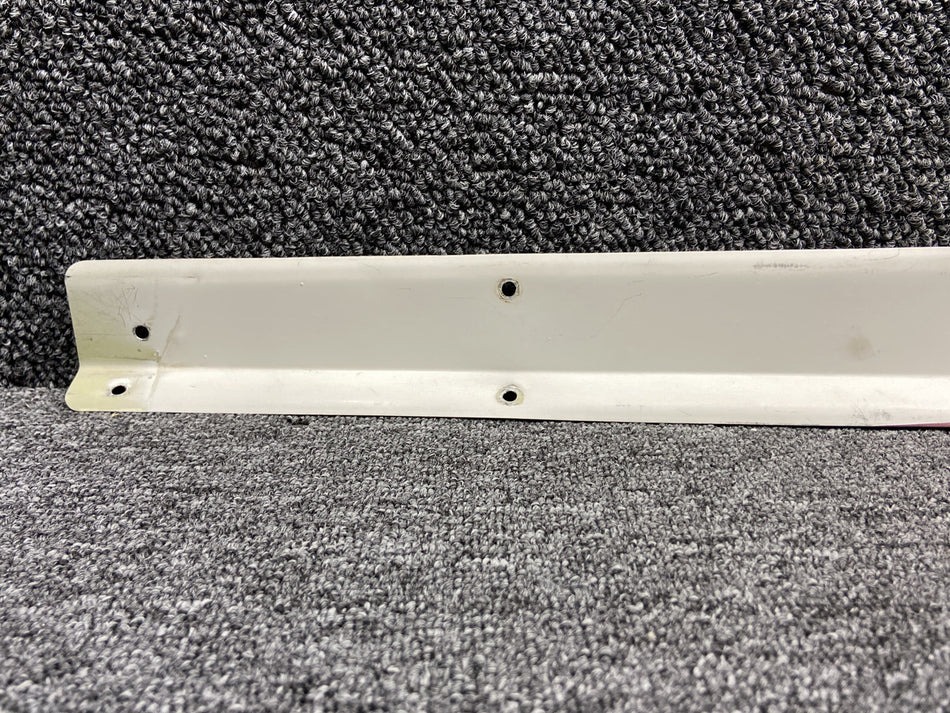 002-440000-63 Beechcraft A36 Horizontal Fillet LH