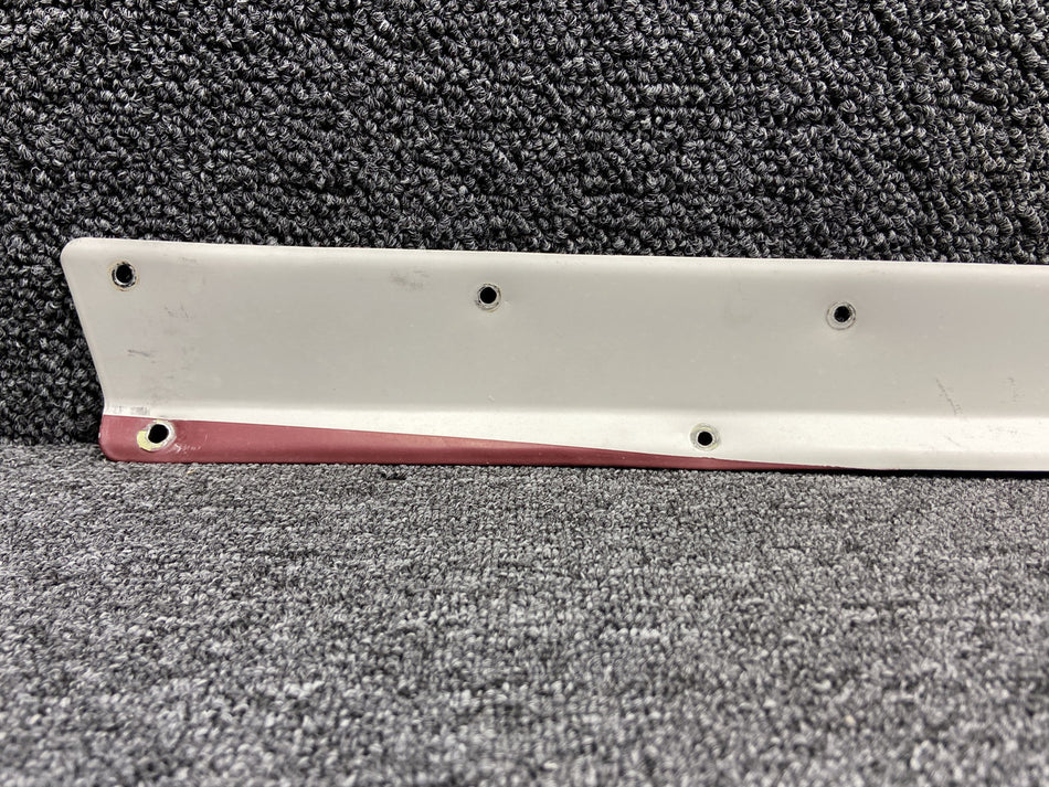 002-440000-64 Beechcraft A36 Horizontal Fillet RH