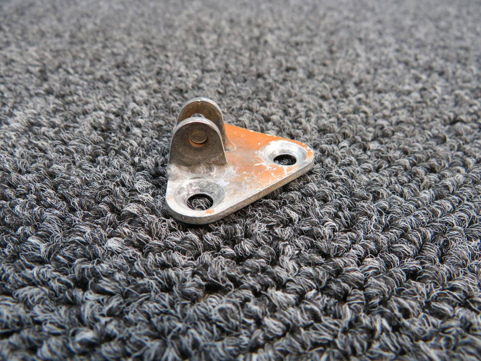 1213942-2 Cessna T210L Hinge Assembly Door Stop RH