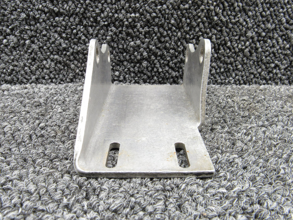 3E1531 Cessna Mount Bracket for Prop De-ice Brush Block