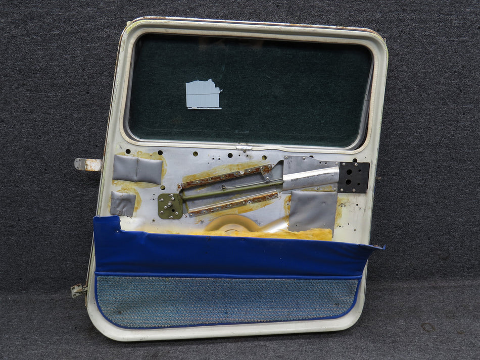 0517001-40 Cessna 172R Cabin Door Assy RH
