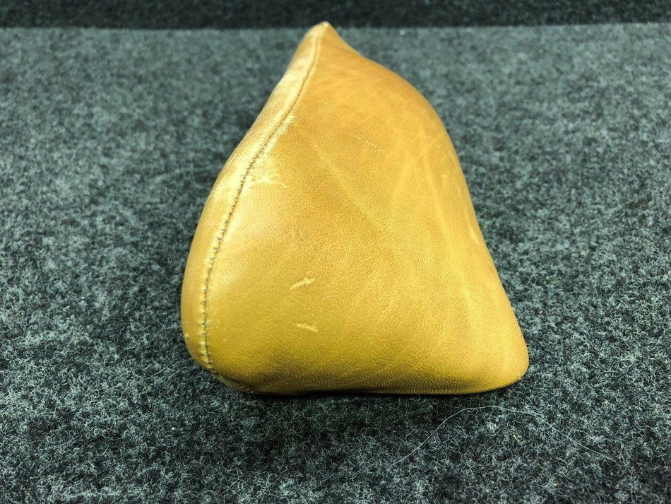 0700668-8 Cessna 210B Armrest Assembly Aft RH