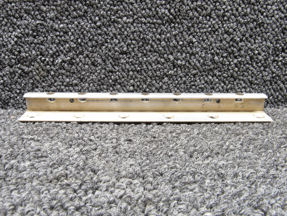 1210520-3 Cessna 210L Inboard Seat Rail LH