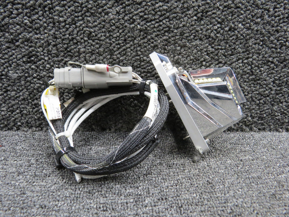 01-0790701-C2 Whelen OR650CRE Wing Position Light Assembly LH (Red, Volts: 28)