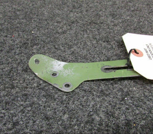 2132-B Maule M5-235C Shackle Half RH