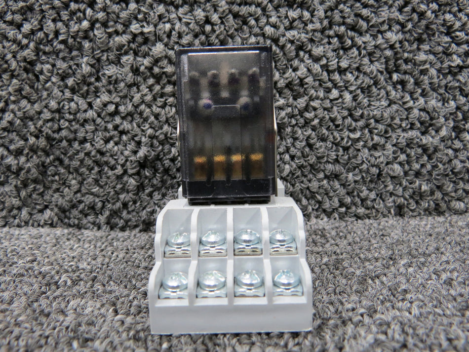 27E166, KHAU-17D16-24 Tyco P&B Relay Socket with Relay (Volts: 24)
