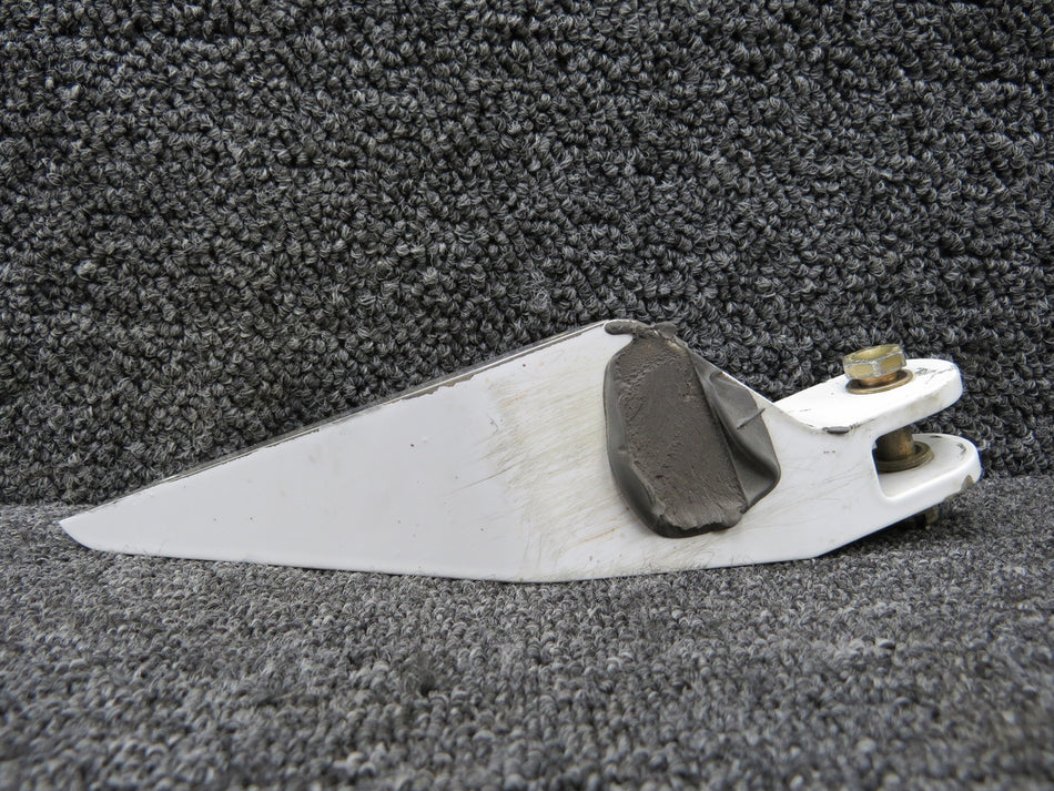 33304-001 Cirrus Vision Jet SF50 Middle Flap Hinge LH