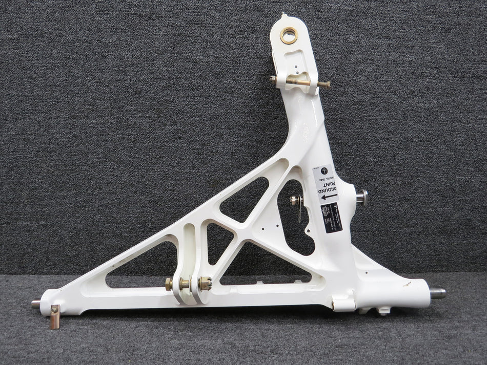 36198-201 Cirrus Vision Jet SF50 Main Landing Gear Fitting Assembly RH