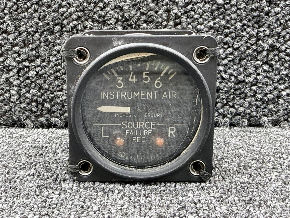 1G15-3 (Alt: 102-384021-3) Airborne Instrument Air Pressure Indicator