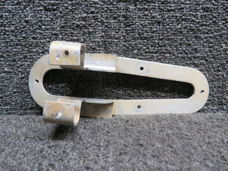 18068-005 Piper PA23-250 Bracket Outside Door Handle