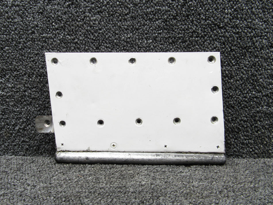 45A34420-9, 45A34450-013 BeechJet 400 Pylon Skin Lower with Retainer LH