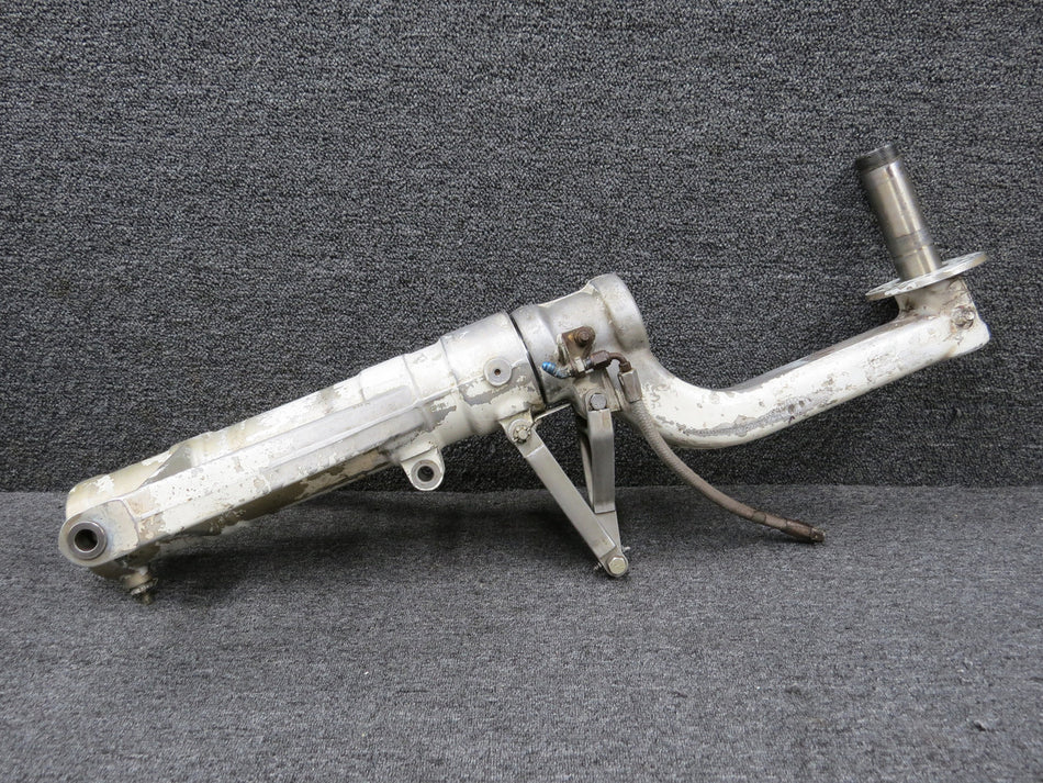 45504-009, 40257-003 Piper PA-31T Main Gear Strut Assembly RH (Damaged)