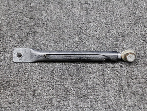 101595-002 Piper PA46-500TP Cowling Gull Wing Door Support Assembly