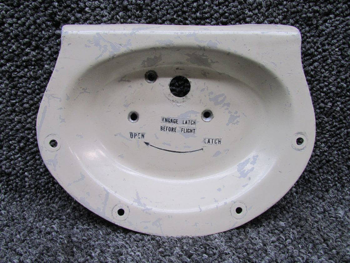 79475-034 Piper PA28-161 Pan Assembly Door Latch – BAS Part Sales