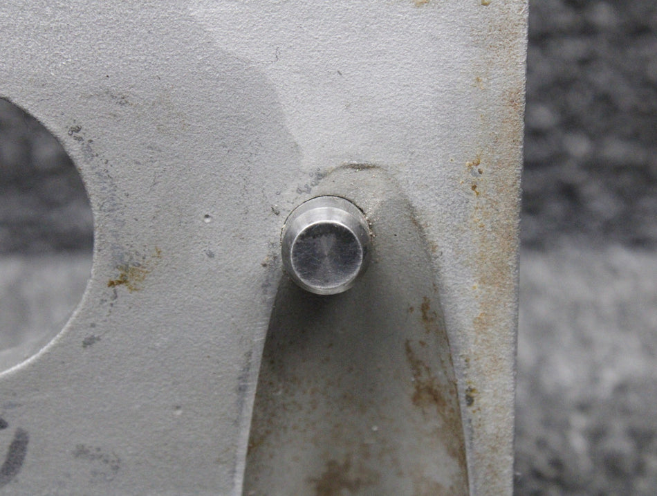 LM-423-53 Pratt and Whitney PT6A-42A Lord Engine Mount Bracket