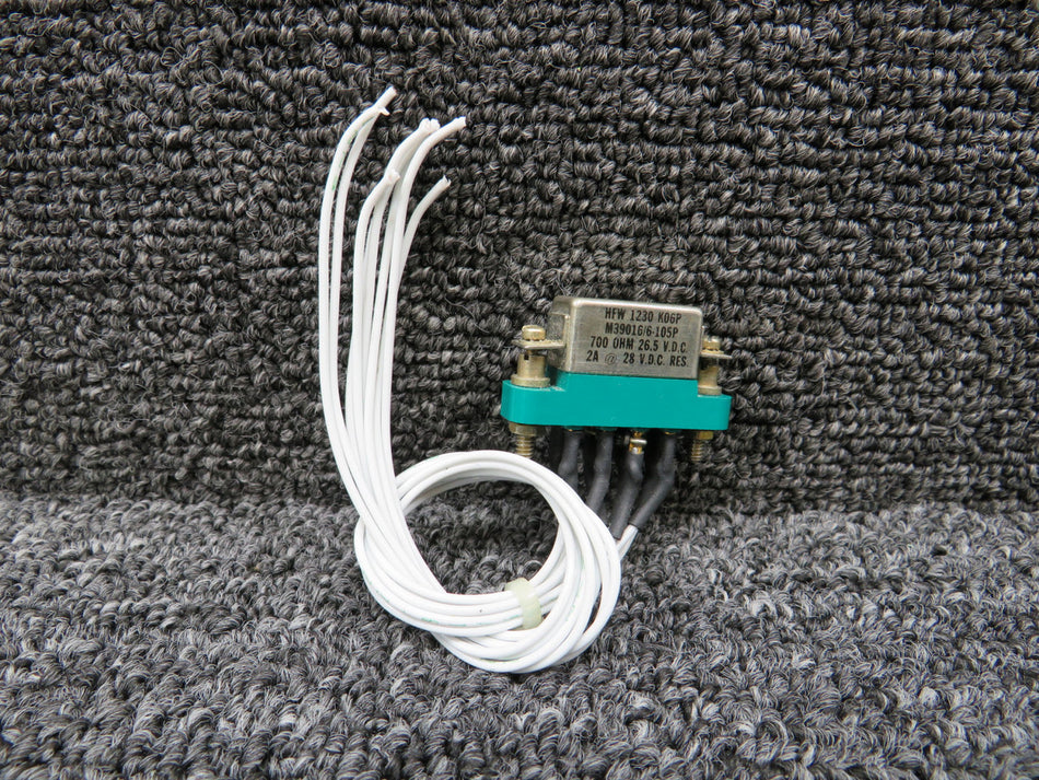 M39016-6-105P, HRC-5JV2 Cessna Citation III 650 Relay and Socket Assembly