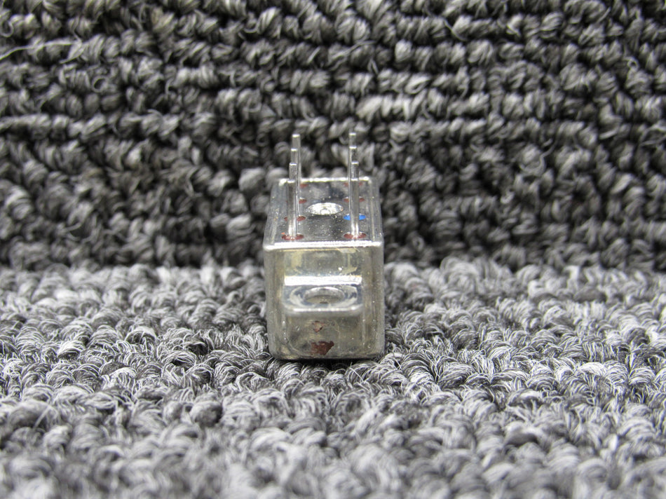M39016-6-105M HI-G Relay 26.5V, 700 Ohms