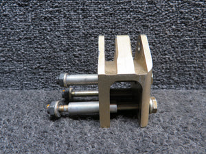 950092-001 Mooney M20R Landing Gear Lug