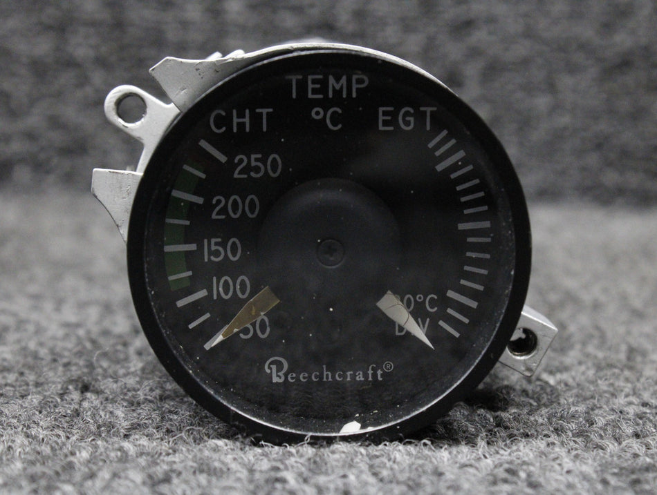 MD74-5 (Alt: 58-380104-5) Mid-Continent Dual CHT-EGT Indicator