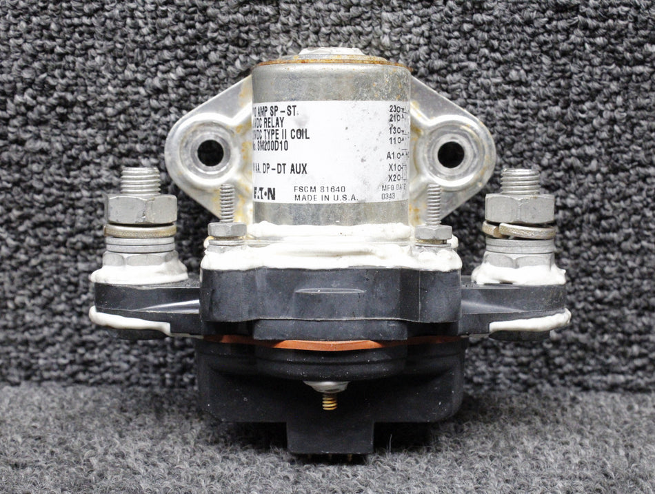 SM200D10 Eaton Relay Solenoid (Volts: 28, Amps: 200)