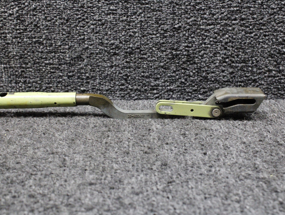 58-420060-3, 35-400417-1 Beechcraft 58 Cabin Door Latch Tube with Bolt