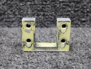 35-400414-BSC Beechcraft 58 Cabin Door Latch Guide