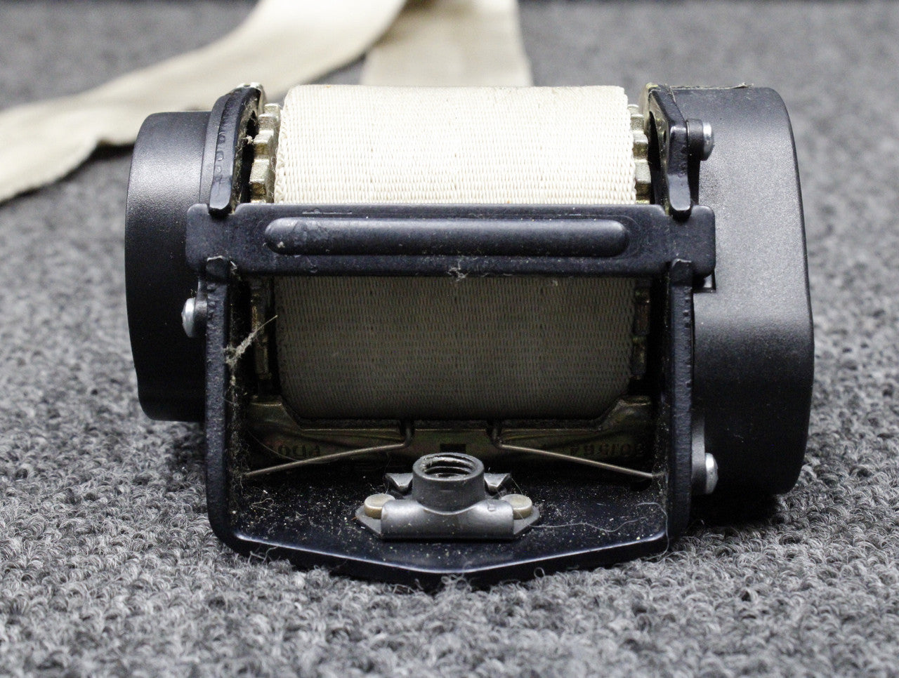 504239-401-2255 (Alt: 128-380071-49) AmSafe Reel Seatbelt Assembly