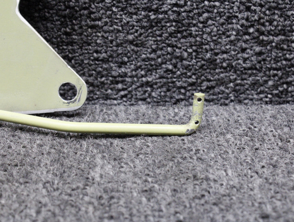 95-550002-31, 95-550002-29 Beechcraft 58 Heater Control Bellcrank with Link