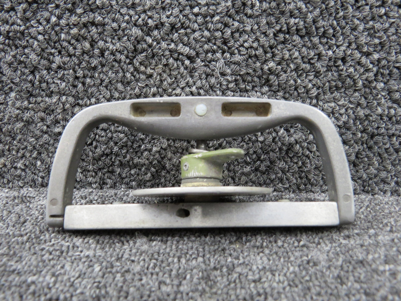 206-031-620-101 Bell 206B Interior Passenger Door Handle RH – BAS