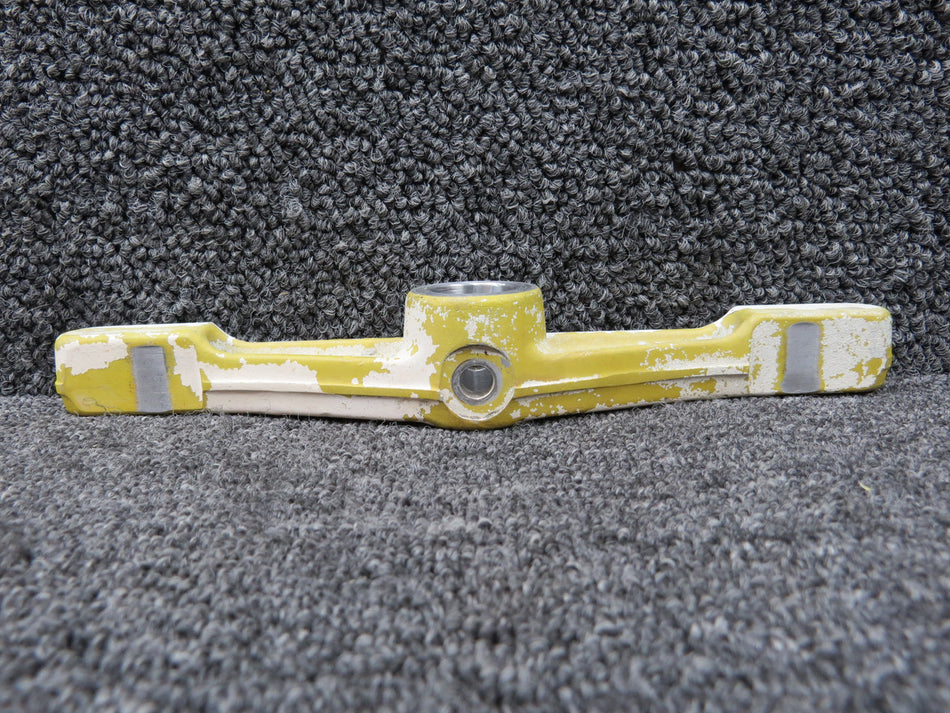 47047-000 Piper PA-31T Nose Gear Steering Actuator Bellcrank