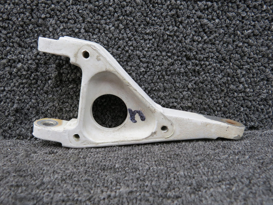 45318-004 Piper PA-31T Upper Nose Gear Torque Link