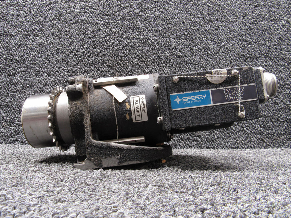 4011097-906 Sperry TM-202 Trim Servo with Sprocket and Bracket