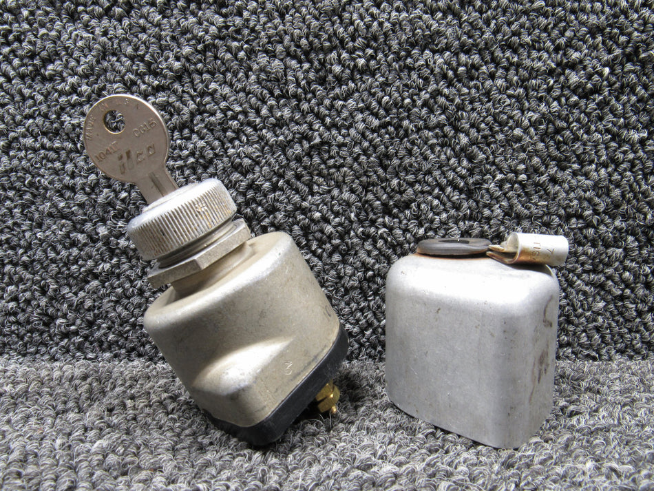 10-51104-2 Bendix Ignition Switch Assembly with Key and Dust Cover