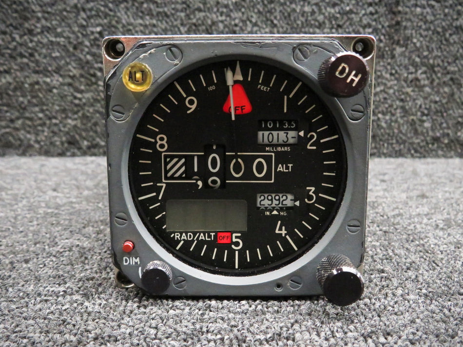 29702-49 Kollsman Barometric Radio Encoding Altimeter with Mod (Core)