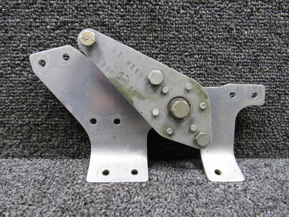 5514118-11, 5514118-10 Cessna Citation S550 Bellcrank Bracket Assembly