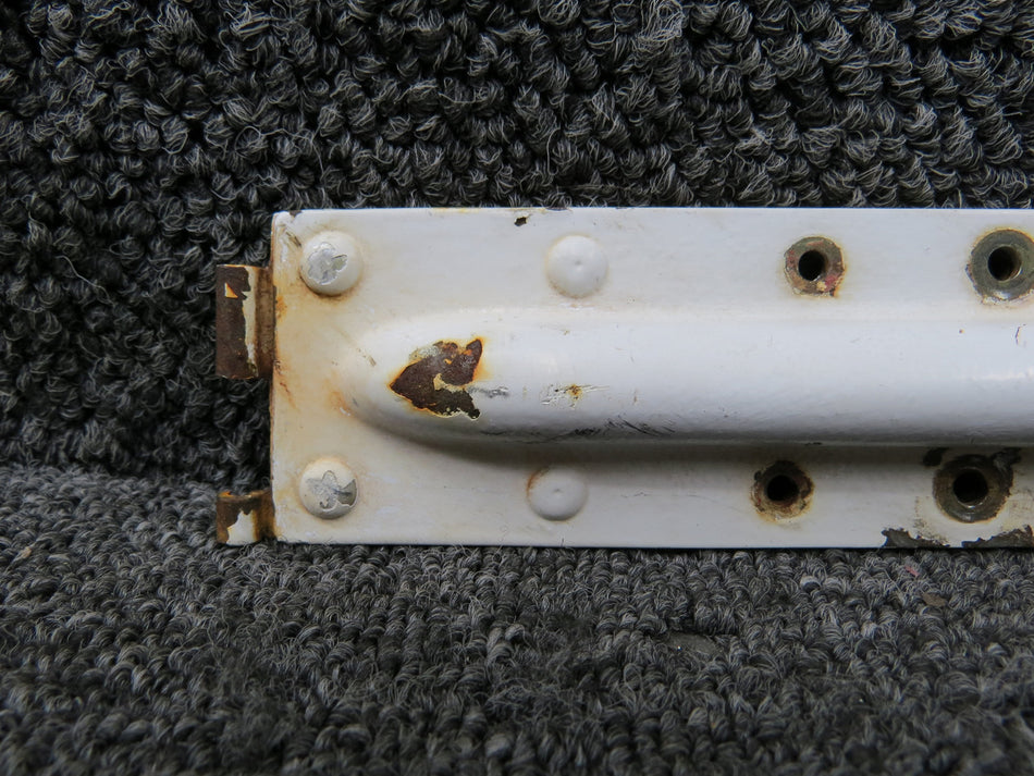 0511238-1 Cessna 172B Upper Cabin Door Hinge Half LH