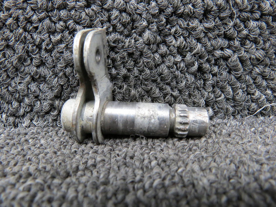0511227-7 Cessna 172B Cabin Door Handle Shaft LH or RH