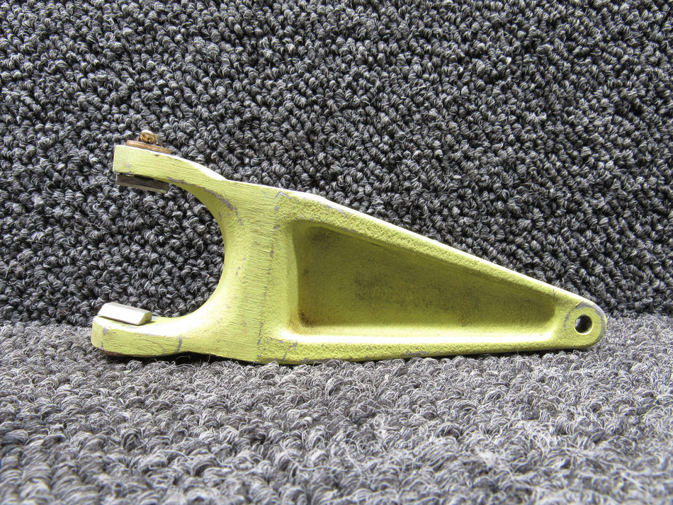 50-810093 Beechcraft KA-E90 Gearbox Clutch Shifting Lever