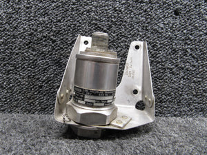 64251-200-1 Jaeger Oil Pressure Transmitter with Bracket (Volts: 26)