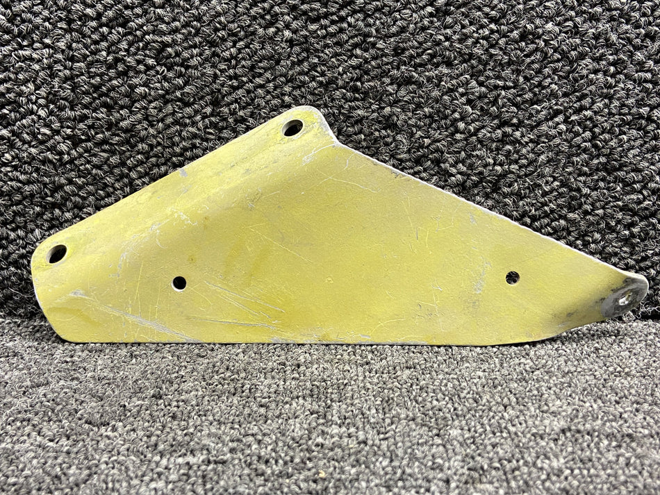 20560-000 Piper PA24-250 Stabilator Tab Control Mounting Bracket LH